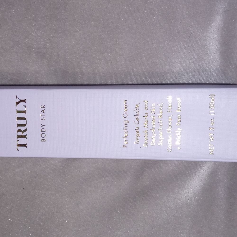 TRULY BODY STAR Perfection cream